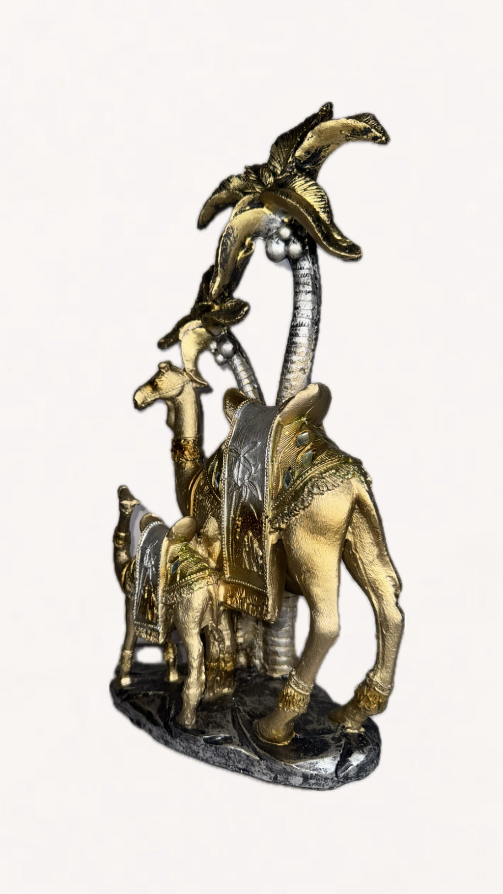 Royal Camel Family Figurine
